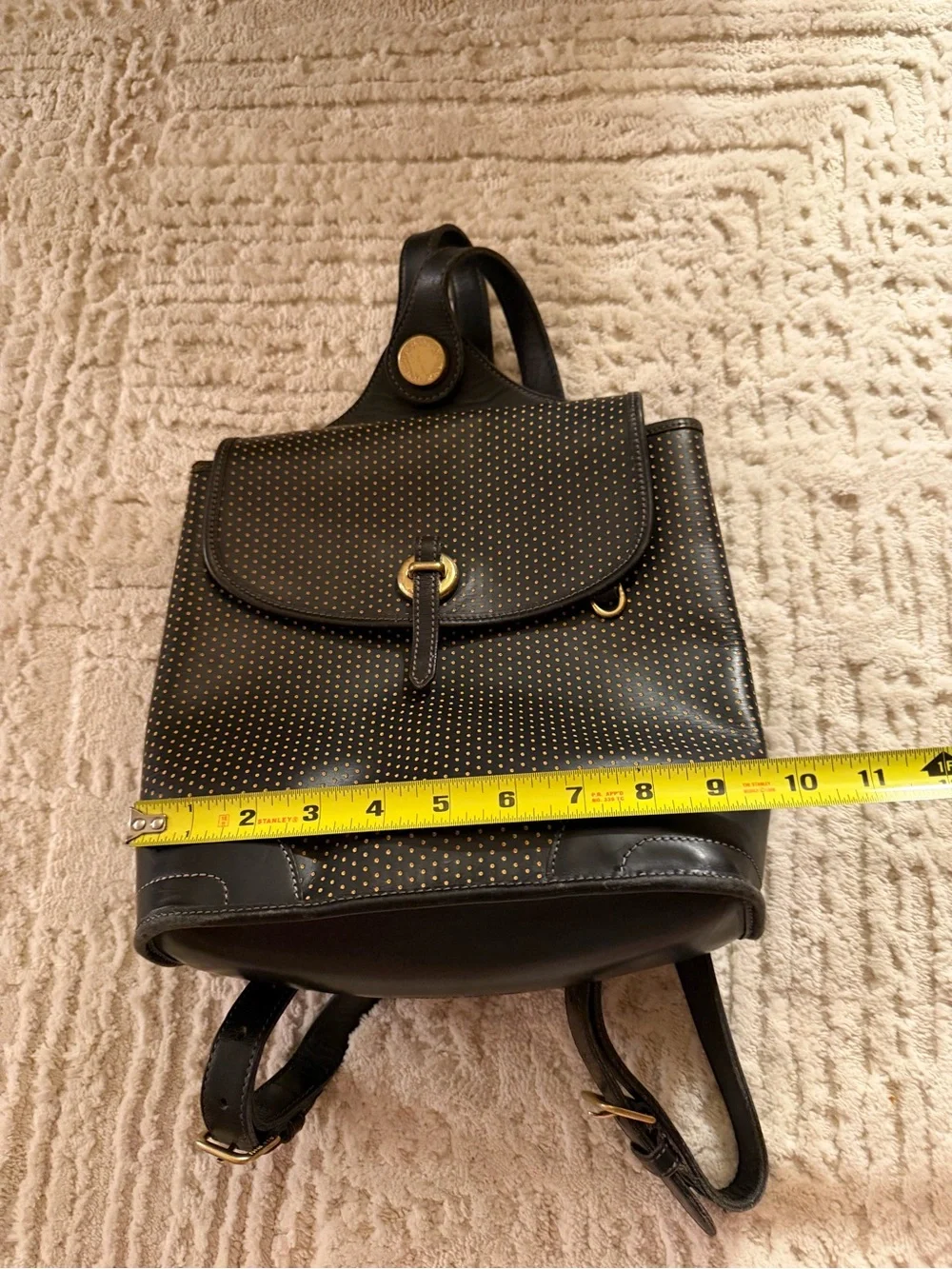 vintage Dooney & Bourke cabriolet backpack